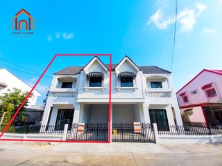 For sale 4 bedrooms house in Lat Lum Kaeo, Pathum Thani