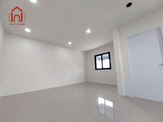 For sale 4 bedrooms house in Lat Lum Kaeo, Pathum Thani