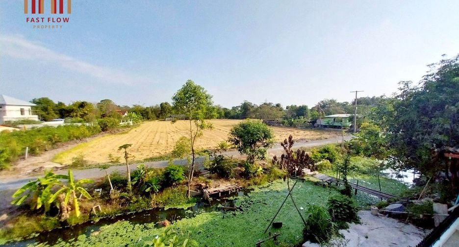For sale 4 bedrooms house in Lat Lum Kaeo, Pathum Thani