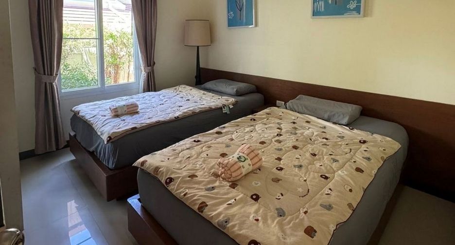Casa en alquiler de 4 habitaciones en Bang Lamung, Chonburi