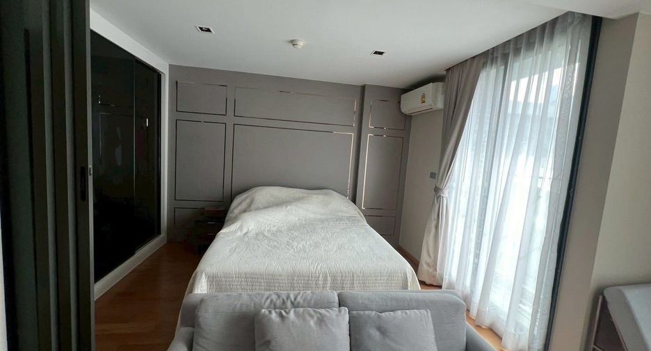 For rent 1 bed condo in Bang Rak, Bangkok