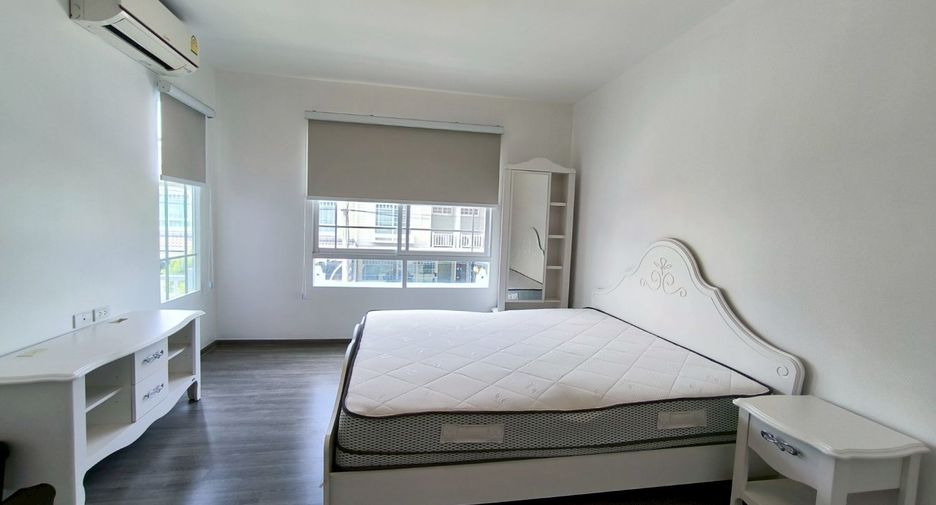 For rent 2 bedrooms townhouse in Bang Phli, Samut Prakan