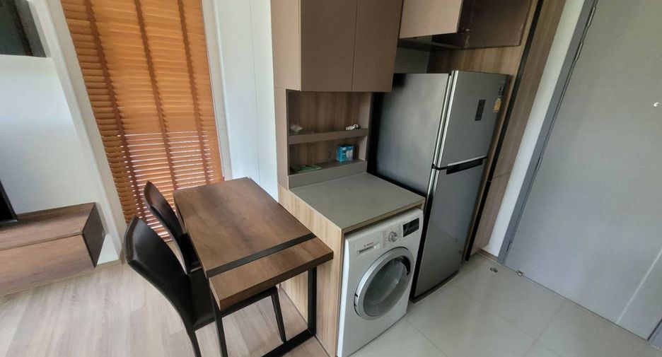 Condo en alquiler de 2 habitaciones en Watthana, Bangkok
