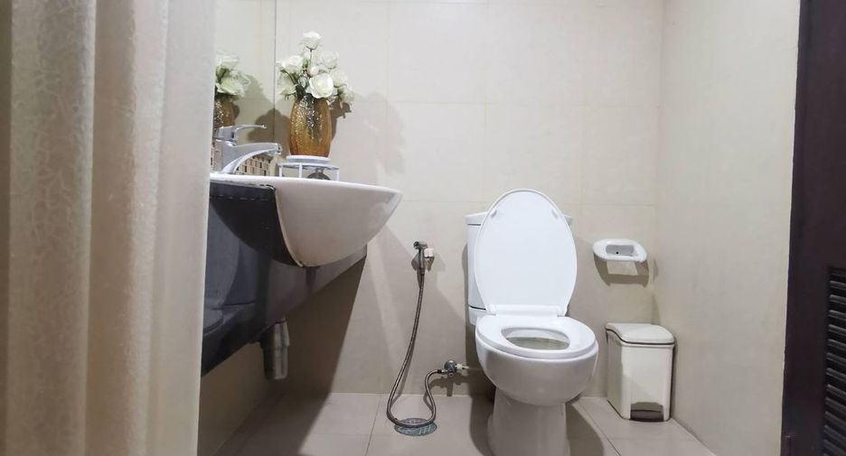 For rent 2 bedrooms condo in Chatuchak, Bangkok