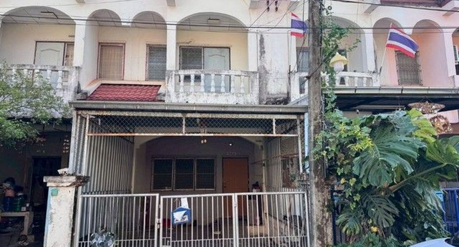 À vendre 2 chambres local commercial à Nong Han, Udon Thani