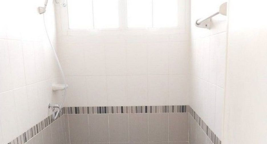 À vendre 2 chambres maison à Mueang Khon Kaen, Khon Kaen