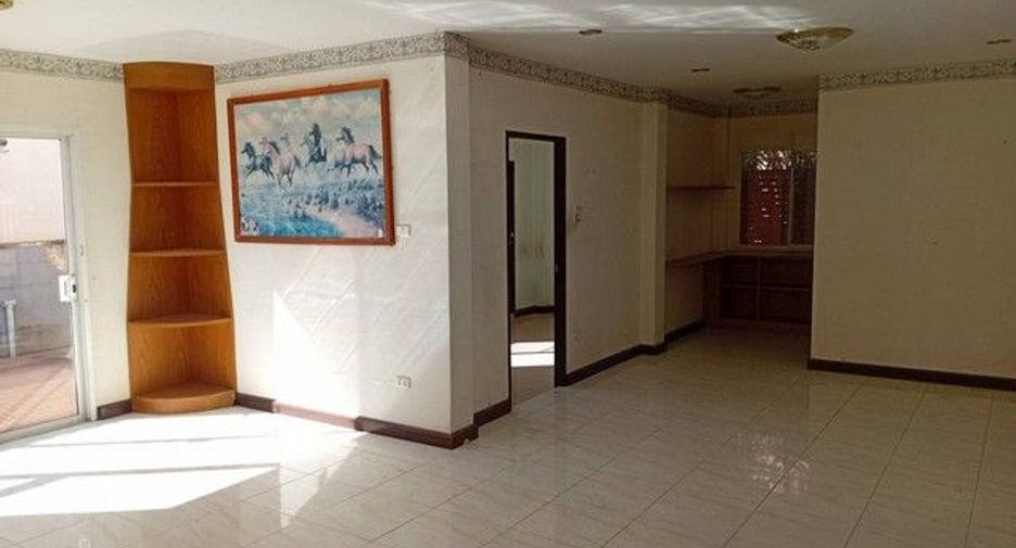 Продажа 3 спальни дом в Mueang Khon Kaen, Кхонкен