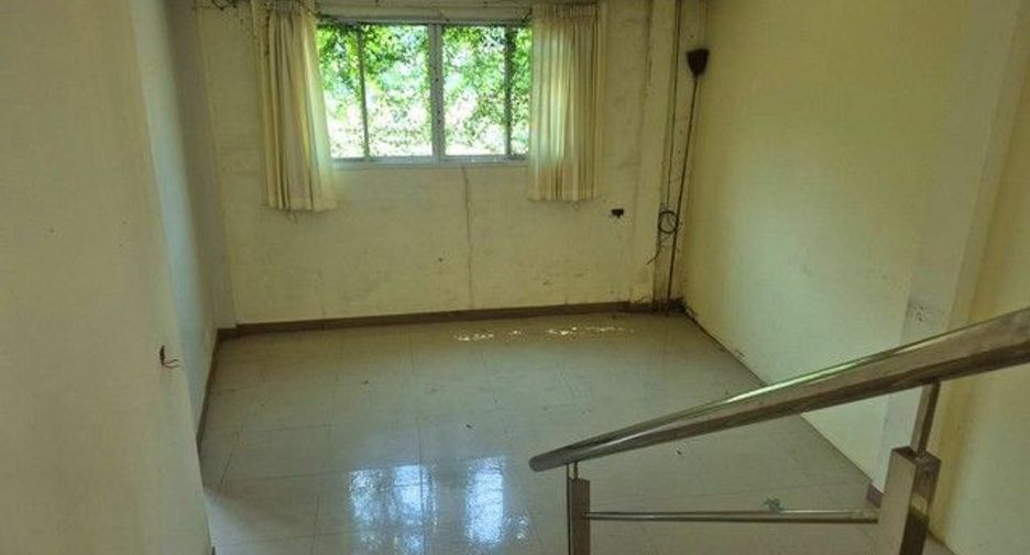 Local comercial en venta de 3 habitaciones en Mueang Khon Kaen, Khon Kaen