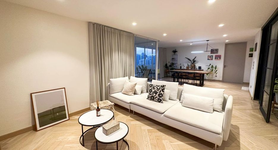 Wohnung zur Miete und zum Kauf mit 2 Zimmer in Watthana, Bangkok