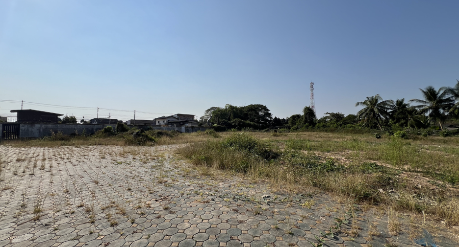 Продажа Участок в Mueang Lamphun, Лампхун