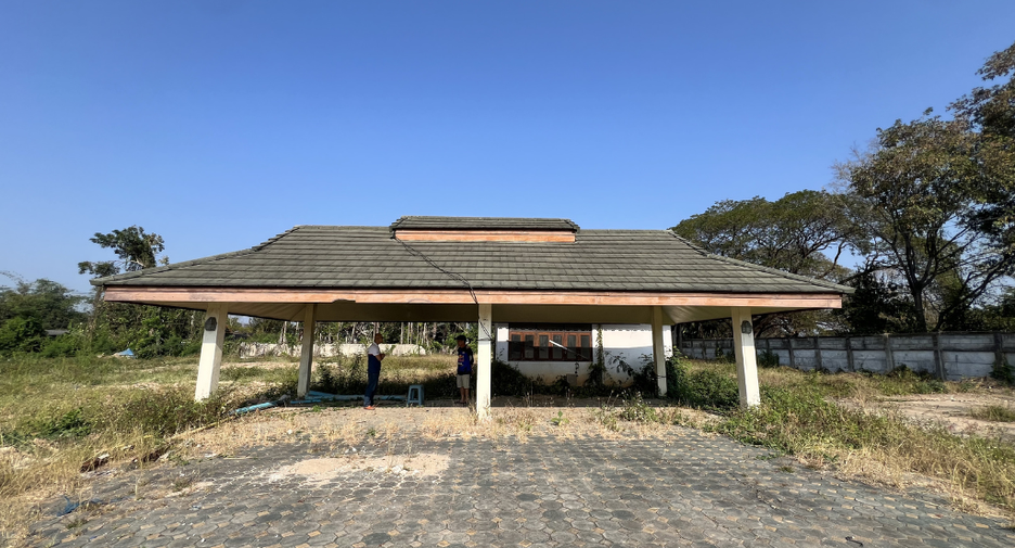 Продажа Участок в Mueang Lamphun, Лампхун