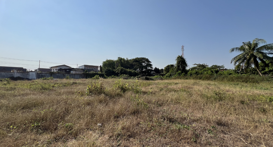 Продажа Участок в Mueang Lamphun, Лампхун