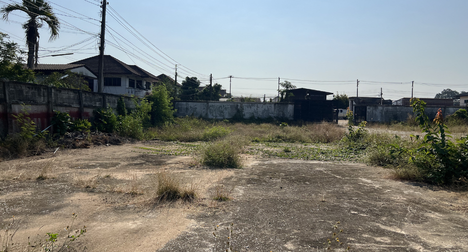 Продажа Участок в Mueang Lamphun, Лампхун