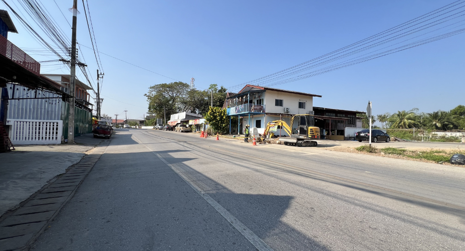 Продажа Участок в Mueang Lamphun, Лампхун