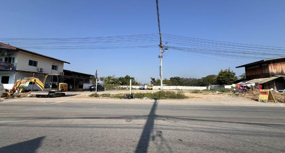 Продажа Участок в Mueang Lamphun, Лампхун