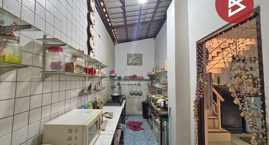 For sale 3 bedrooms townhouse in Phra Samut Chedi, Samut Prakan