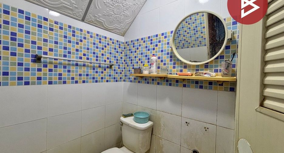 For sale 3 bedrooms townhouse in Phra Samut Chedi, Samut Prakan