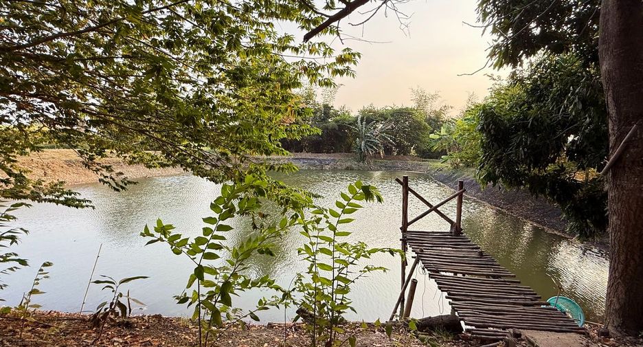 Terreno en venta en Mae Sot, Tak