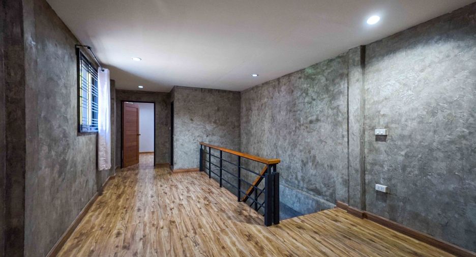 For sale 2 bedrooms house in Din Daeng, Bangkok