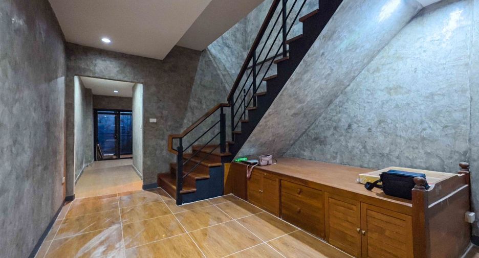 For sale 2 bedrooms house in Din Daeng, Bangkok