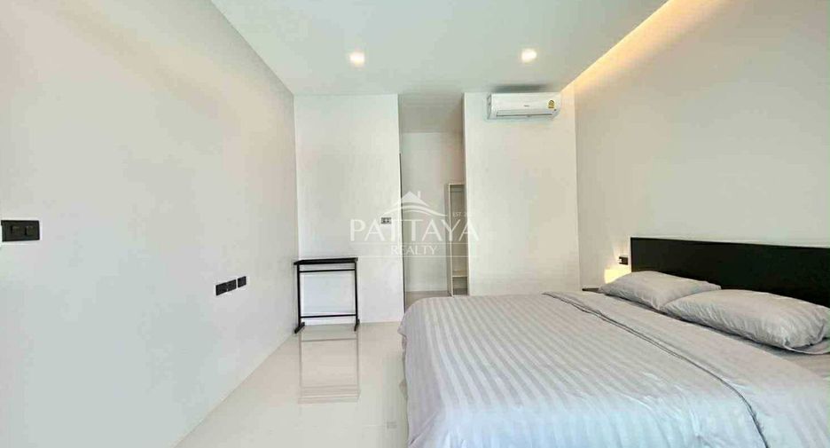 À louer 3 chambres maison à Bang Lamung, Chonburi