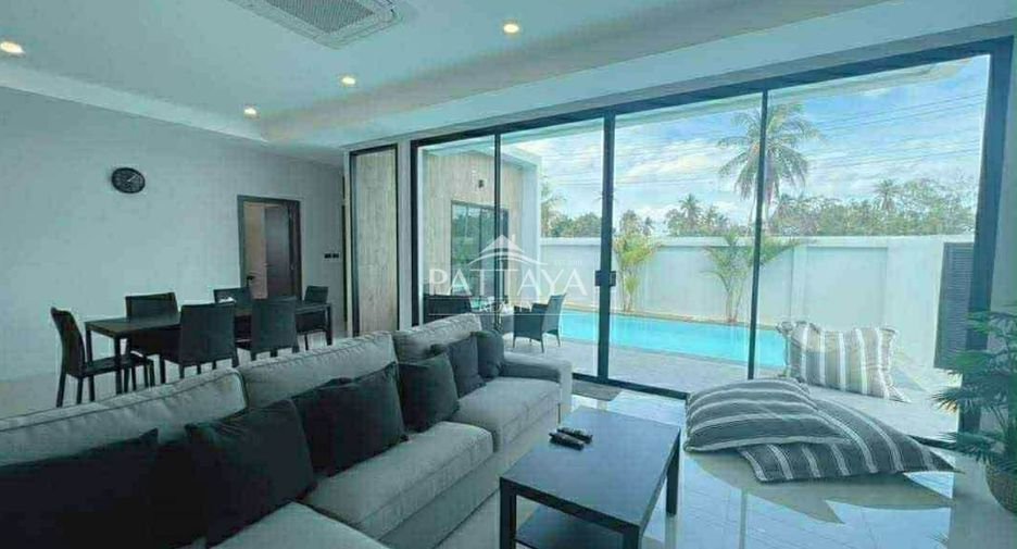 À louer 3 chambres maison à Bang Lamung, Chonburi