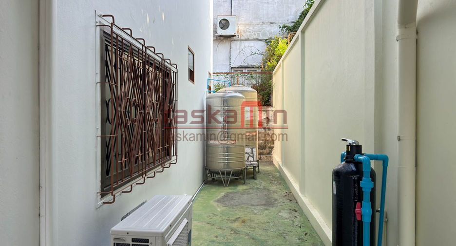 Casa en venta de 5 habitaciones en Bang Lamung, Chonburi