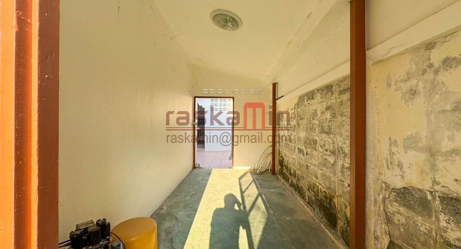 Casa en venta de 5 habitaciones en Bang Lamung, Chonburi