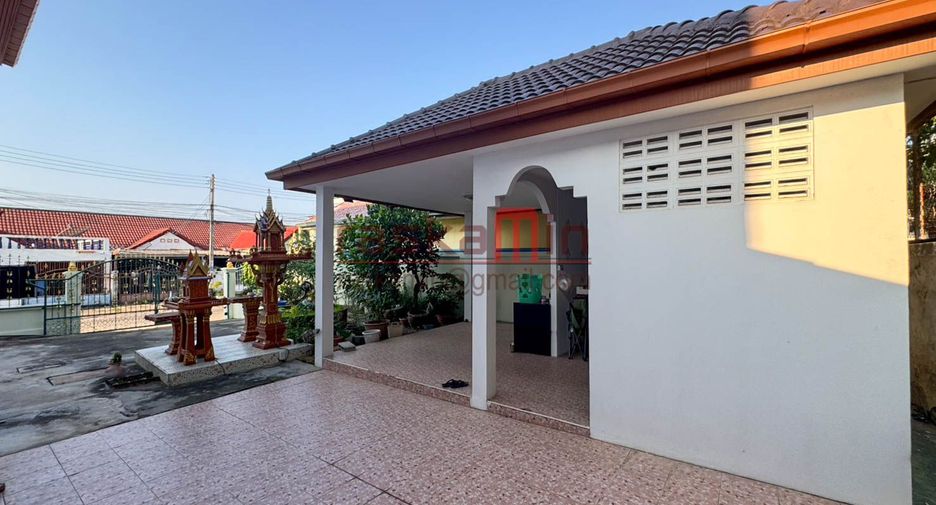 Casa en venta de 5 habitaciones en Bang Lamung, Chonburi