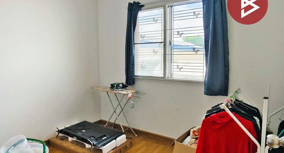 For sale 3 ベッドルーム townhouse in Phra Pradaeng, Samut Prakan