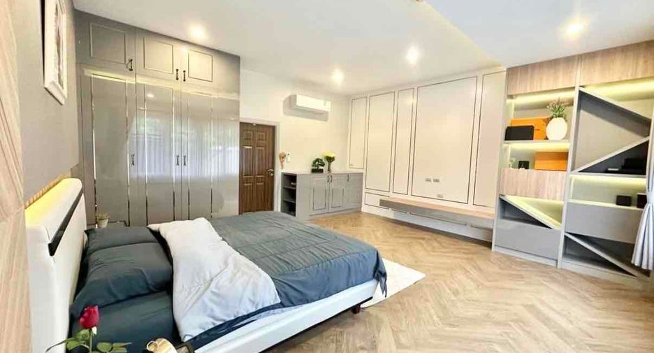 For rent 6 ベッドルーム villa in Bang Lamung, Chonburi
