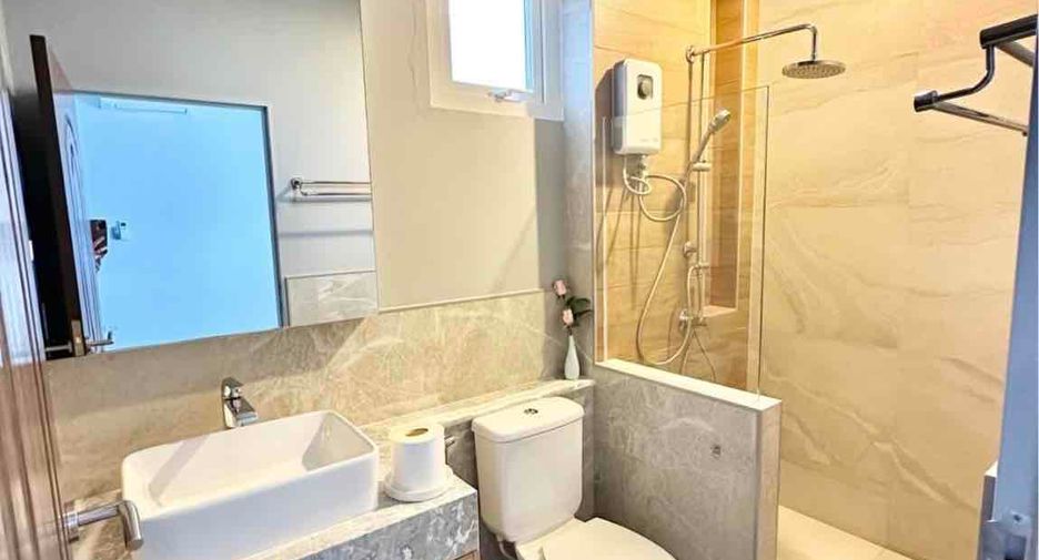 For rent 6 ベッドルーム villa in Bang Lamung, Chonburi