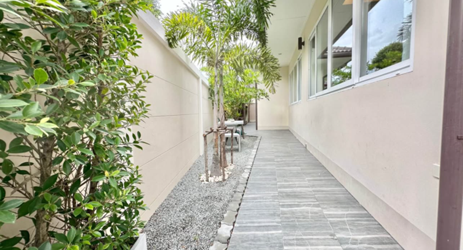 For rent 6 ベッドルーム villa in Bang Lamung, Chonburi