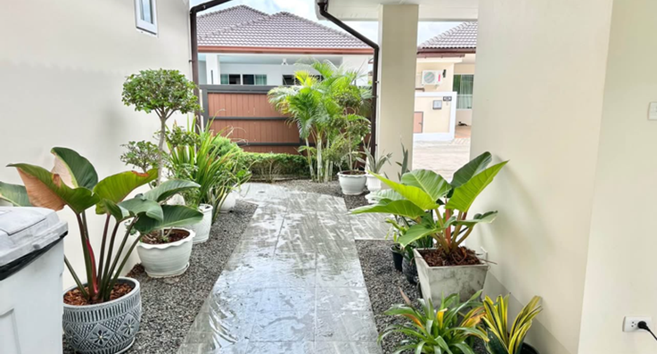 For rent 6 ベッドルーム villa in Bang Lamung, Chonburi