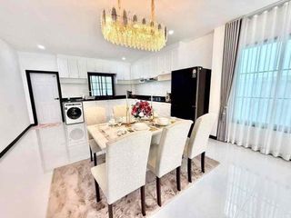 Villa zur Miete mit 4 Zimmer in Bang Lamung, Chonburi