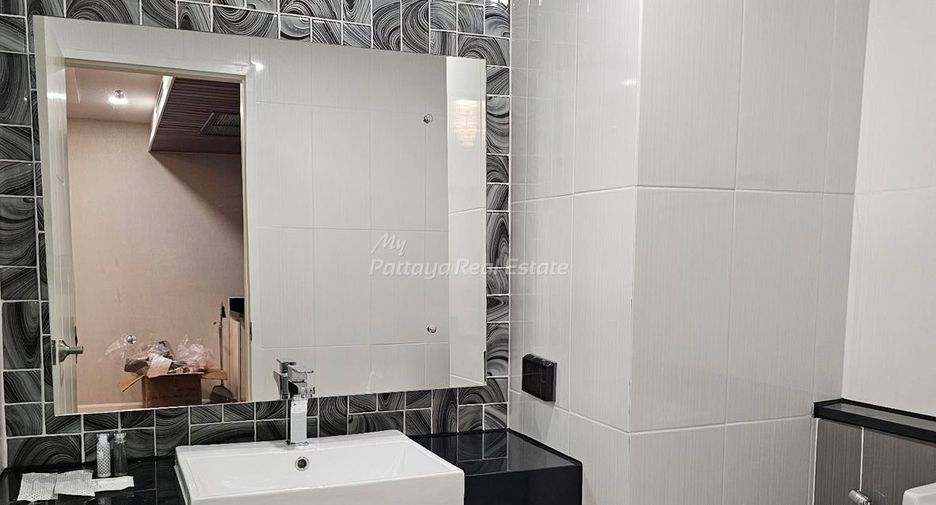 À vendre 2 chambres condo à Bang Lamung, Chonburi