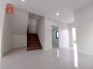 For sale 4 bedrooms house in Lat Lum Kaeo, Pathum Thani