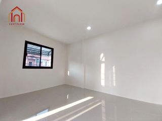 For sale 4 bedrooms house in Lat Lum Kaeo, Pathum Thani