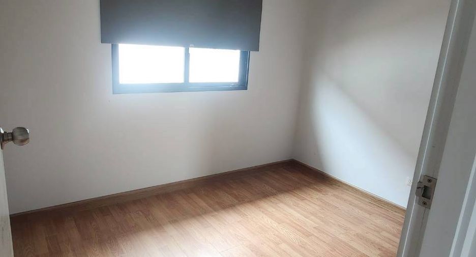 For sale 4 bedrooms townhouse in Thanyaburi, Pathum Thani