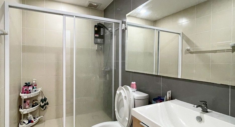For sale 3 ベッドルーム townhouse in Prawet, Bangkok
