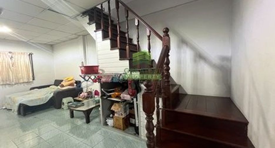 For sale 2 bedrooms townhouse in Lam Luk Ka, Pathum Thani