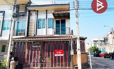 À vendre 4 chambres maison de ville à Thung Khru, Bangkok