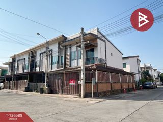Reihenhaus zum Kauf mit 4 Zimmer in Thung Khru, Bangkok