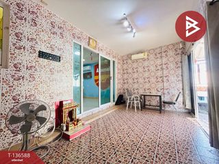 Reihenhaus zum Kauf mit 4 Zimmer in Thung Khru, Bangkok