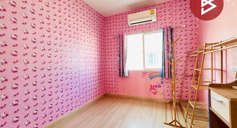 Reihenhaus zum Kauf mit 4 Zimmer in Thung Khru, Bangkok