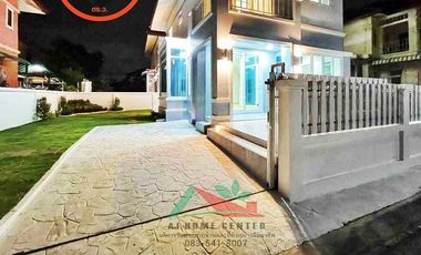 For sale 4 bedrooms house in Lam Luk Ka, Pathum Thani