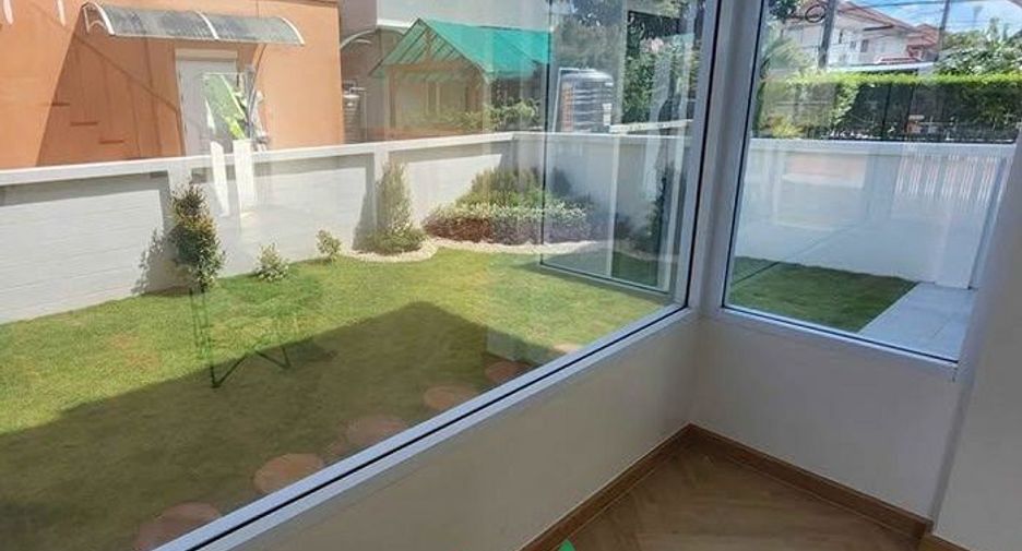 For sale 4 bedrooms house in Lam Luk Ka, Pathum Thani