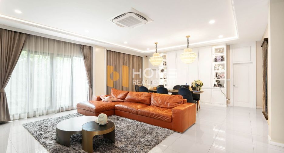 For sale 5 bedrooms house in Mueang Nonthaburi, Nonthaburi