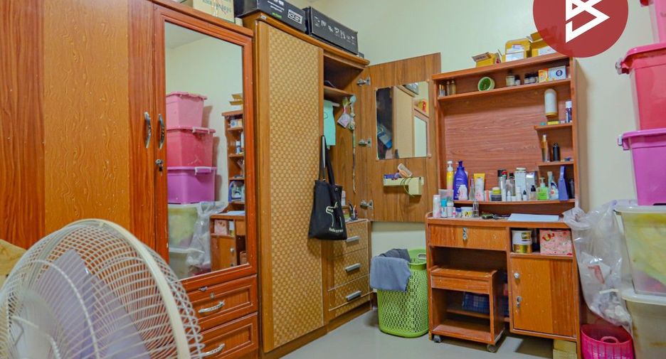 Reihenhaus zum Kauf mit 3 Zimmer in Mueang Samut Prakan, Samut Prakan