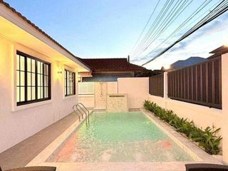 À louer 3 chambres villa à Bang Lamung, Chonburi